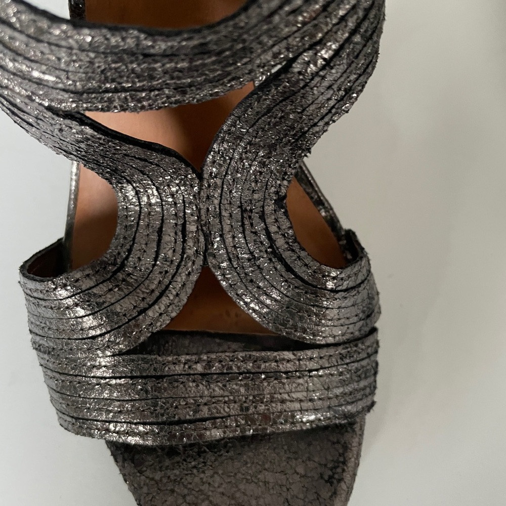 Super comfortable & sexy Franco Sarto gunmental “Adonis” heeled sandal size 8.5
